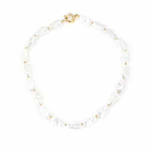 Ketting met slotje en platte zoetwater parels